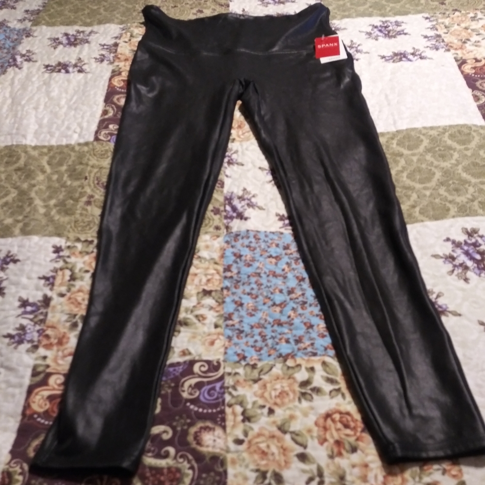 SPANX Faux Leather Leggings NWT 1X